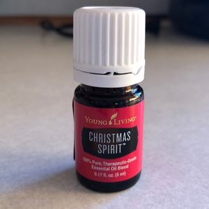 Christmas Spirit essential oil